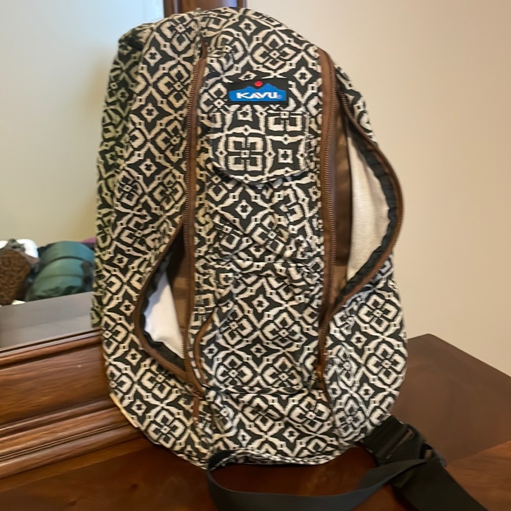 Kabuki crossbody bag